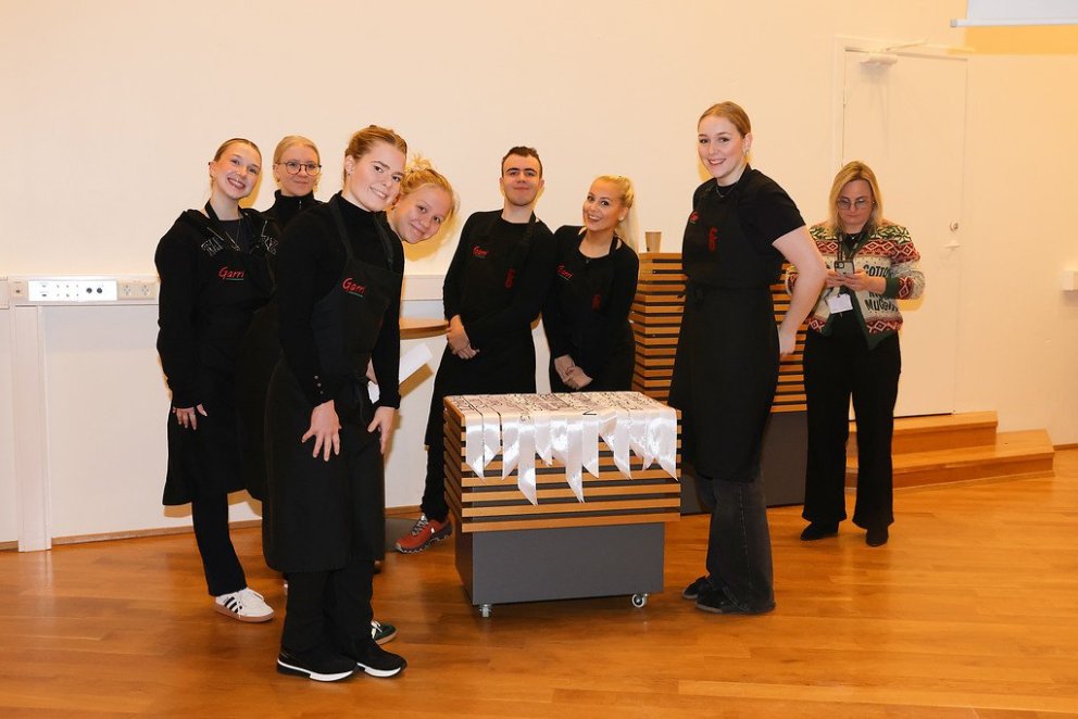 Keppinautar Bruno á Dimissio haustannar