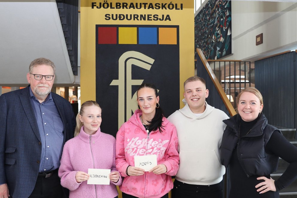 Foreldrafélagið kom færandi hendi