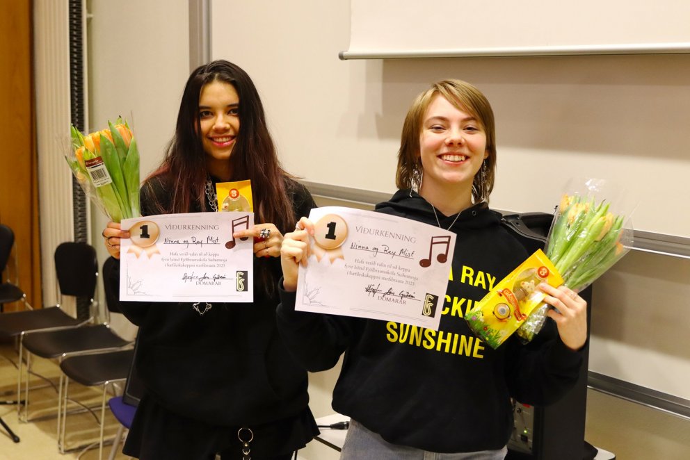 Ninna og Rey Mist unnu hæfileikakeppnina