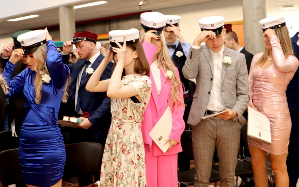 Frá útskrift vorannar