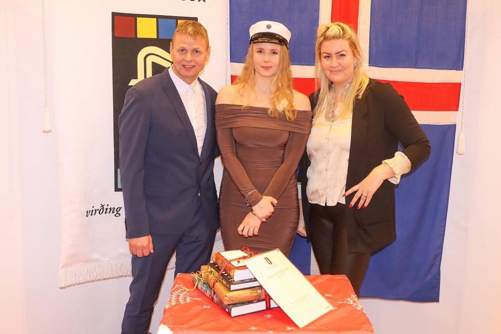 Viðurkenningar á útskrift