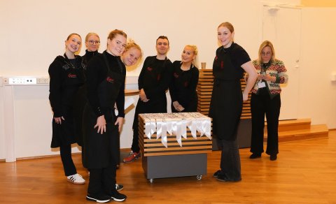 Keppinautar Bruno á Dimissio haustannar