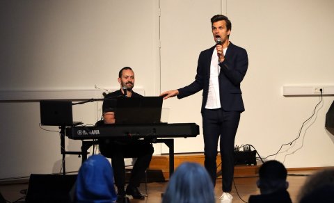 Áhrifamikil leiksýning á sal