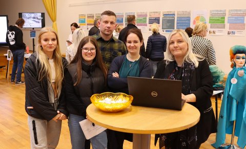 Vel mætt á opið hús