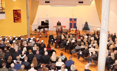 Útskrift vorannar 23. maí